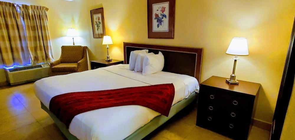 Red Roof Inn & Suites โทมัสวิลล์ ภายนอก รูปภาพ