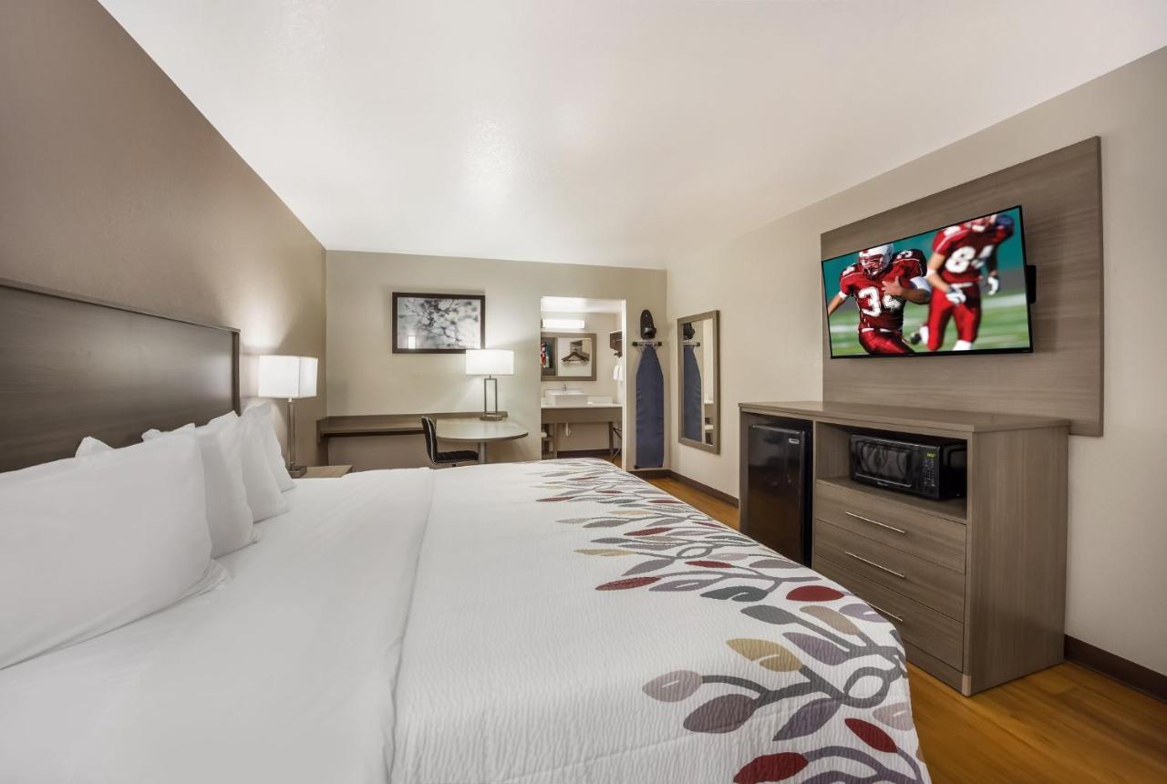 Red Roof Inn & Suites โทมัสวิลล์ ภายนอก รูปภาพ
