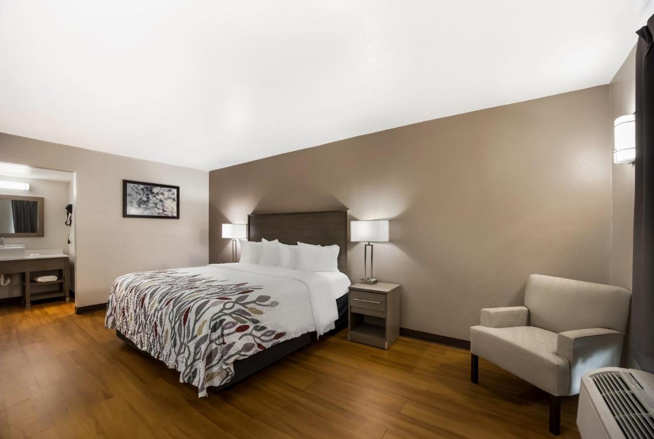 Red Roof Inn & Suites โทมัสวิลล์ ภายนอก รูปภาพ