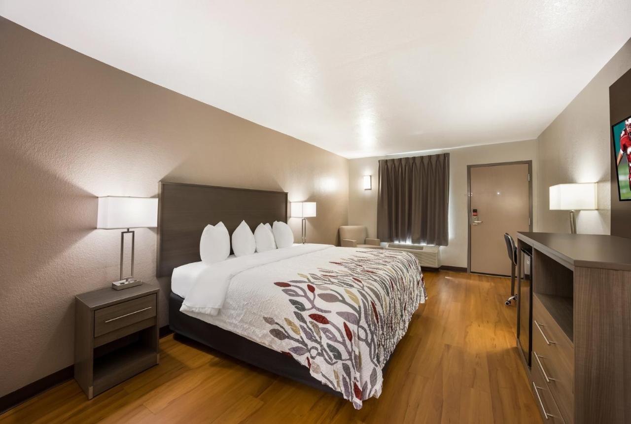 Red Roof Inn & Suites โทมัสวิลล์ ภายนอก รูปภาพ