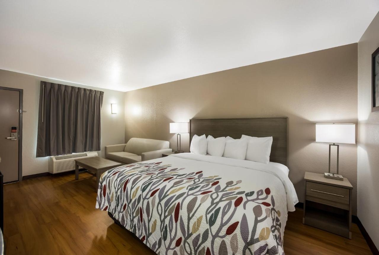 Red Roof Inn & Suites โทมัสวิลล์ ภายนอก รูปภาพ
